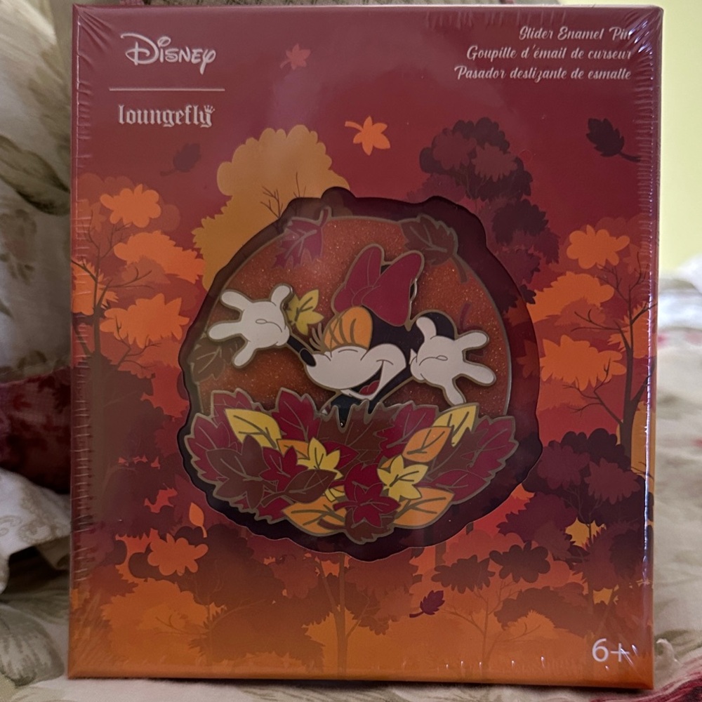 Loungefly Disney Autumn Minnie Mouse Slider Enamel Pin - Limited Edition